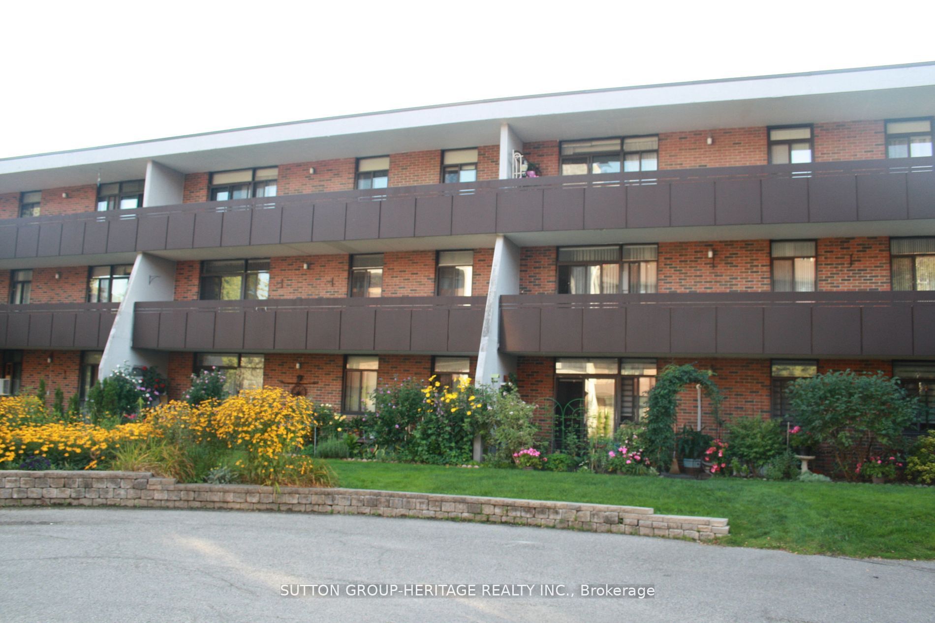 50 Old Kingston Rd, #2-203