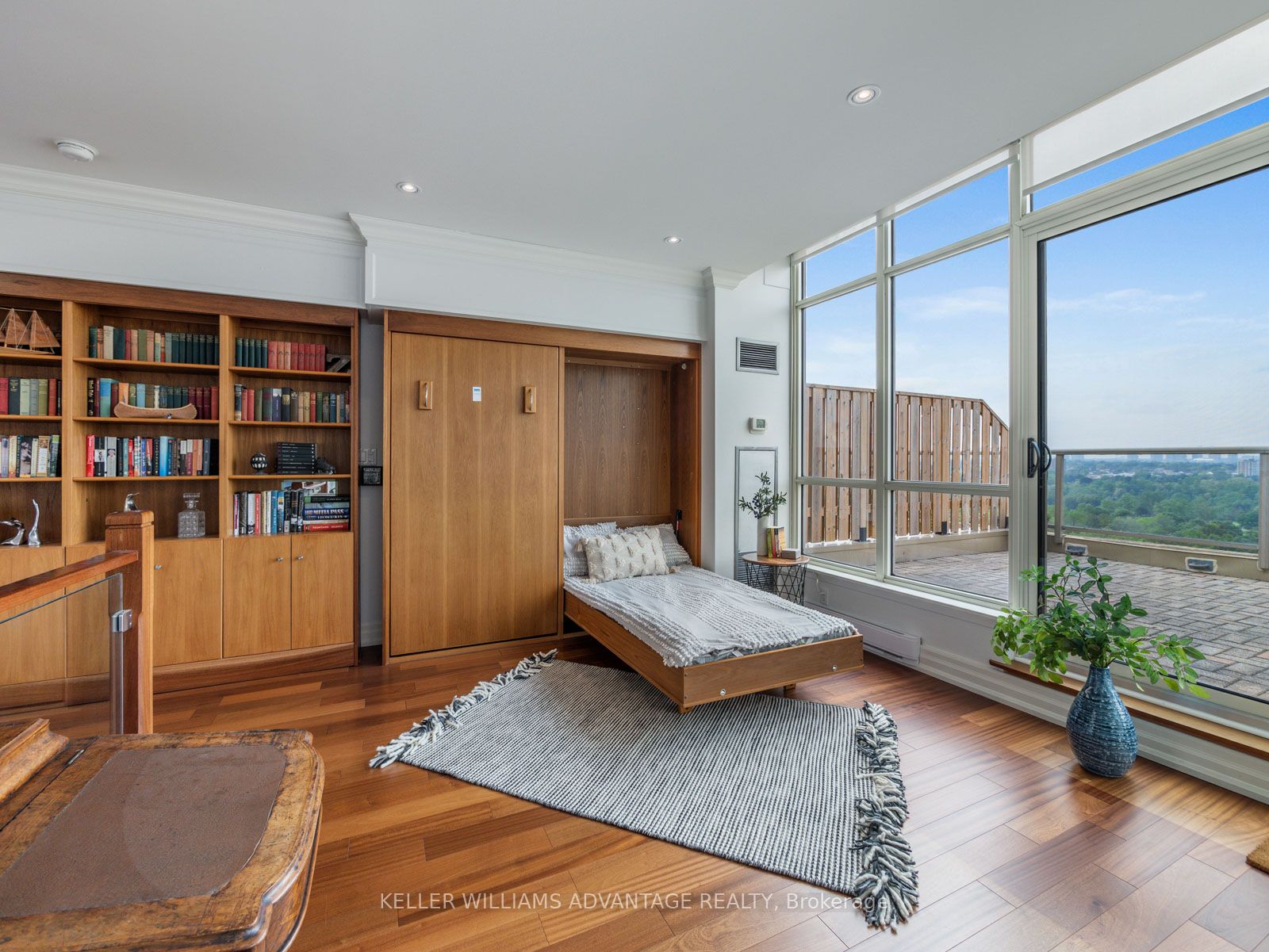 20 Guildwood Pkwy, #Ph 15