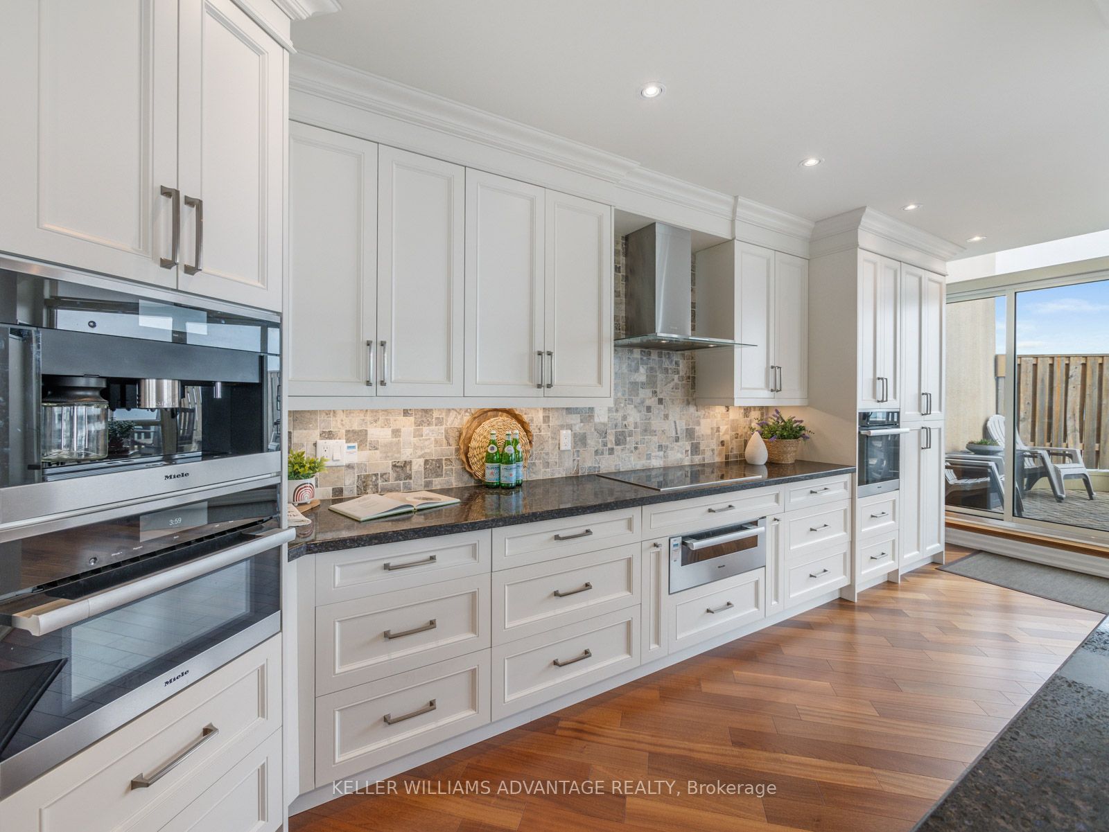 20 Guildwood Pkwy, #Ph 15
