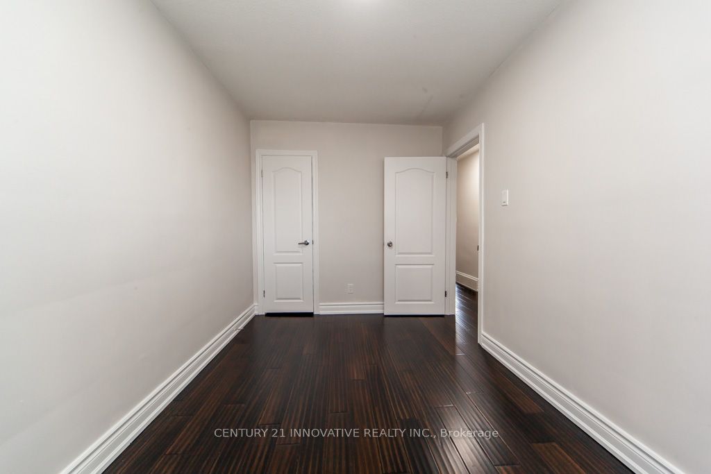 135 Queensbury Avenue