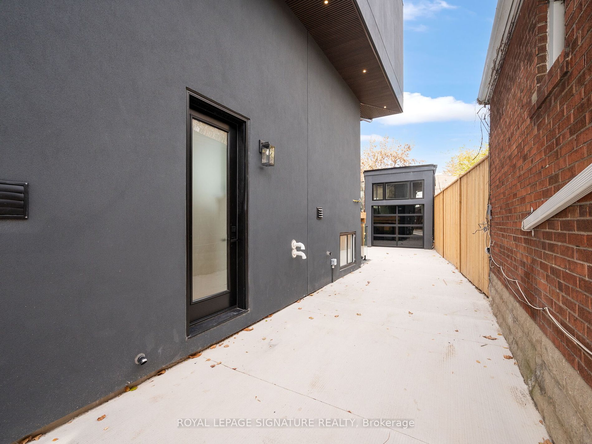 376 O'Connor Drive