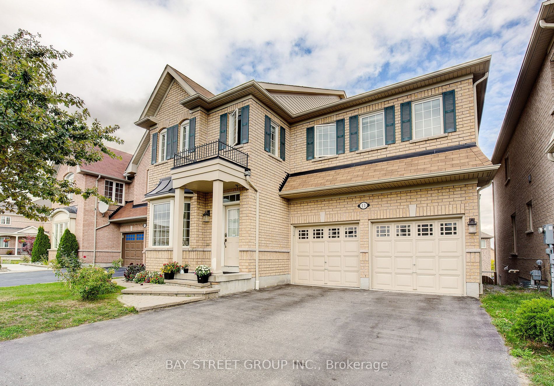 11 Luce Dr