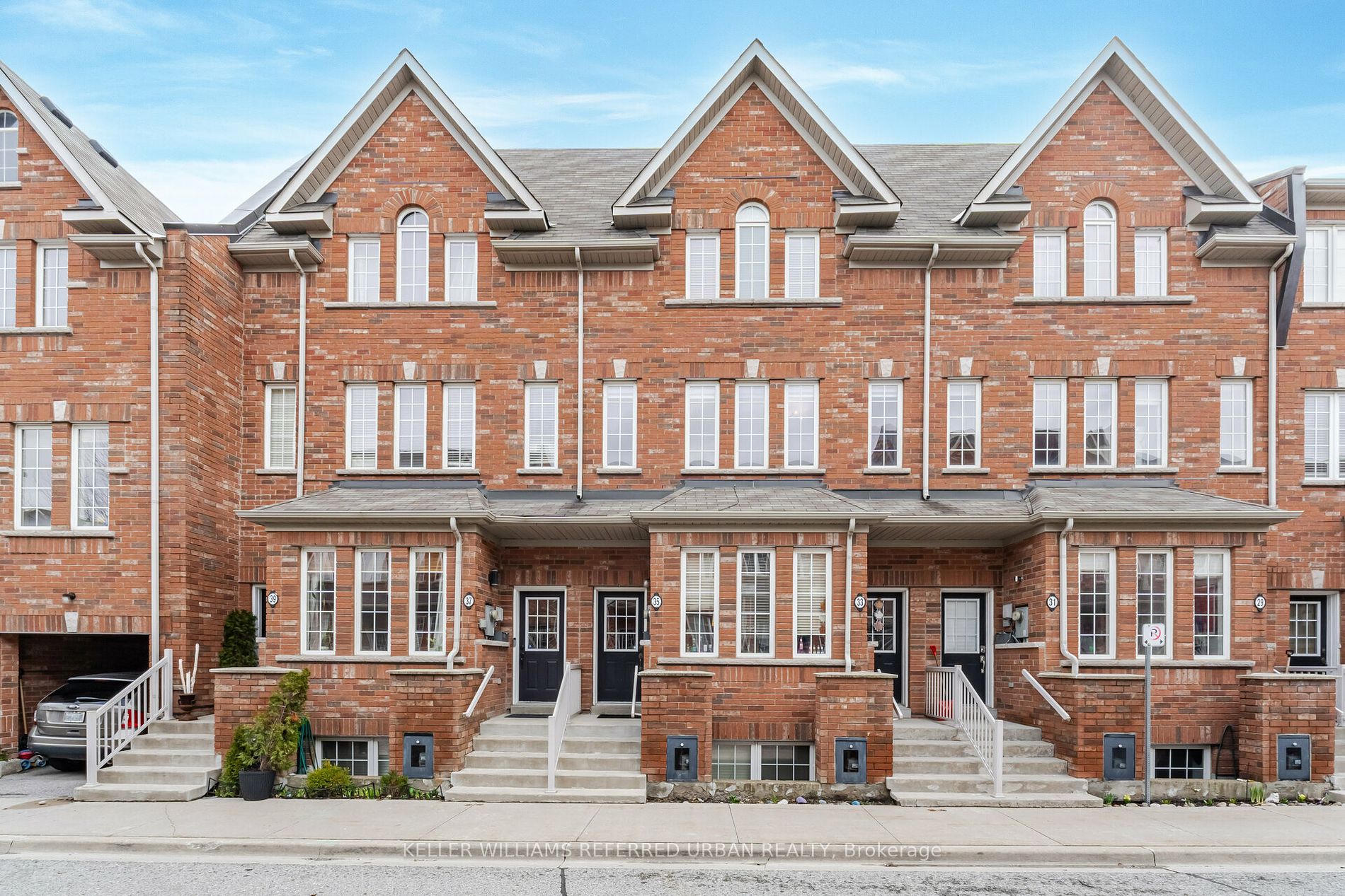 35 Philpott Gardens, #3
