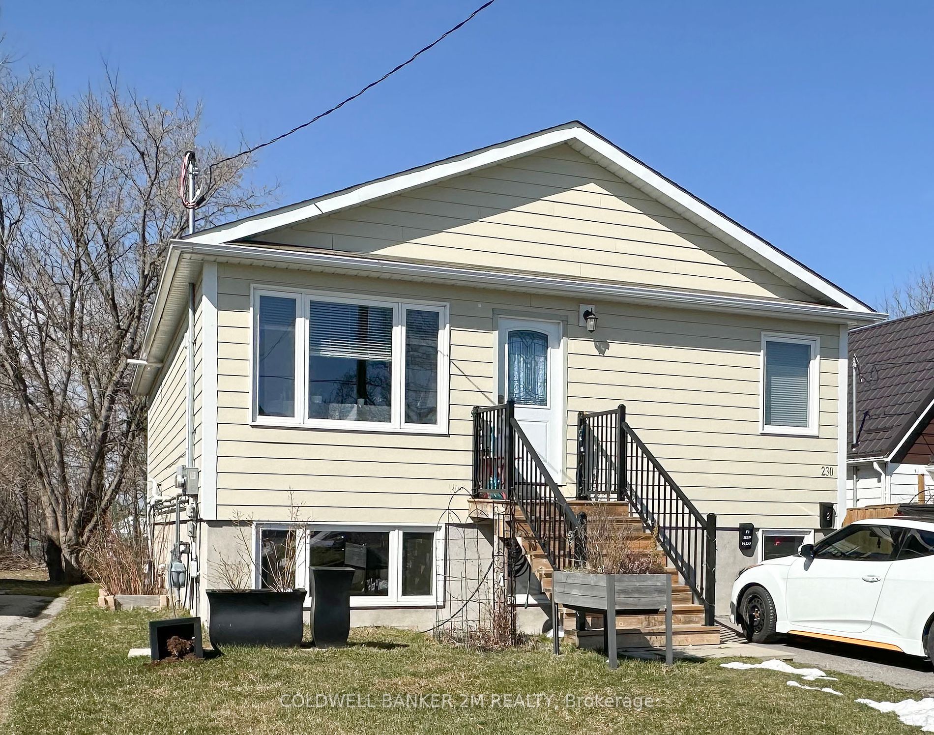 230 Annis St, #2