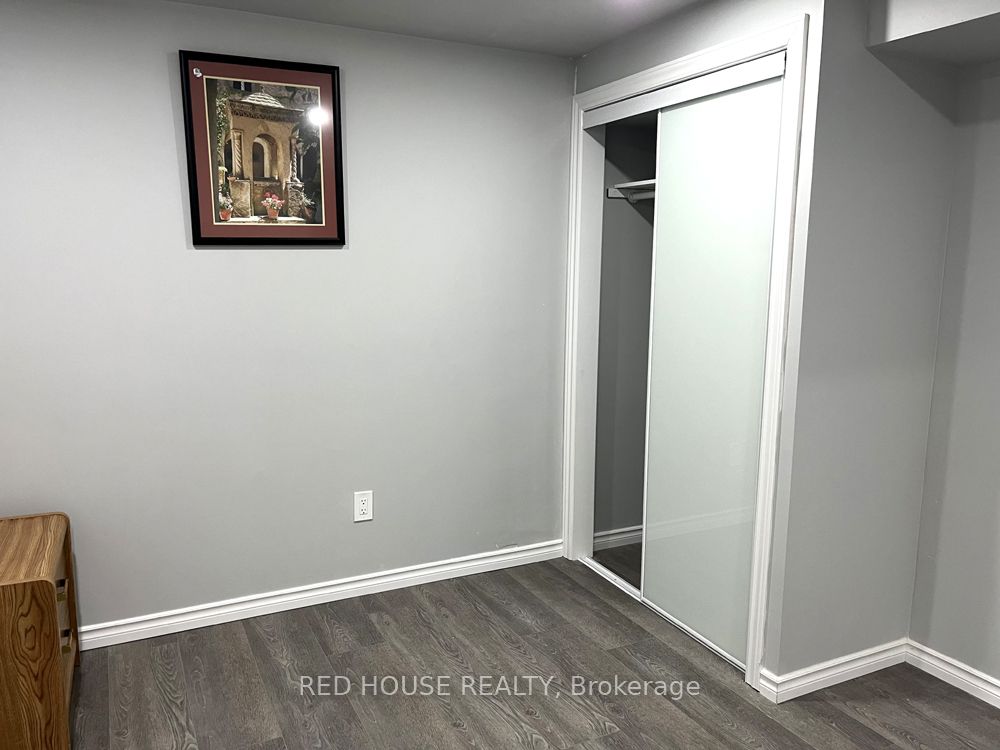 4 Brennan Rd