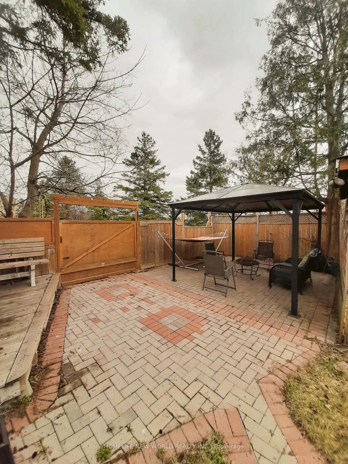 52 Ellendale Drive