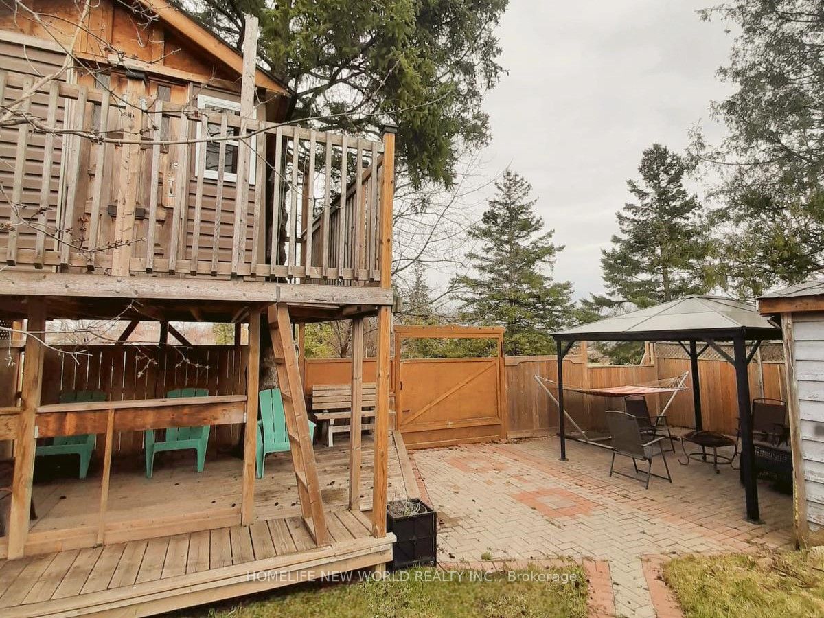 52 Ellendale Drive