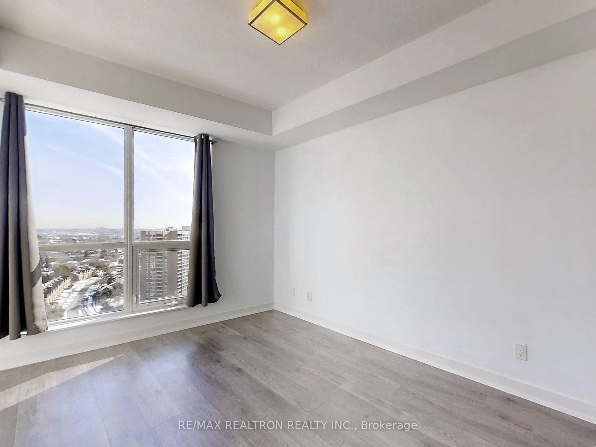 195 Bonis Avenue, #2109