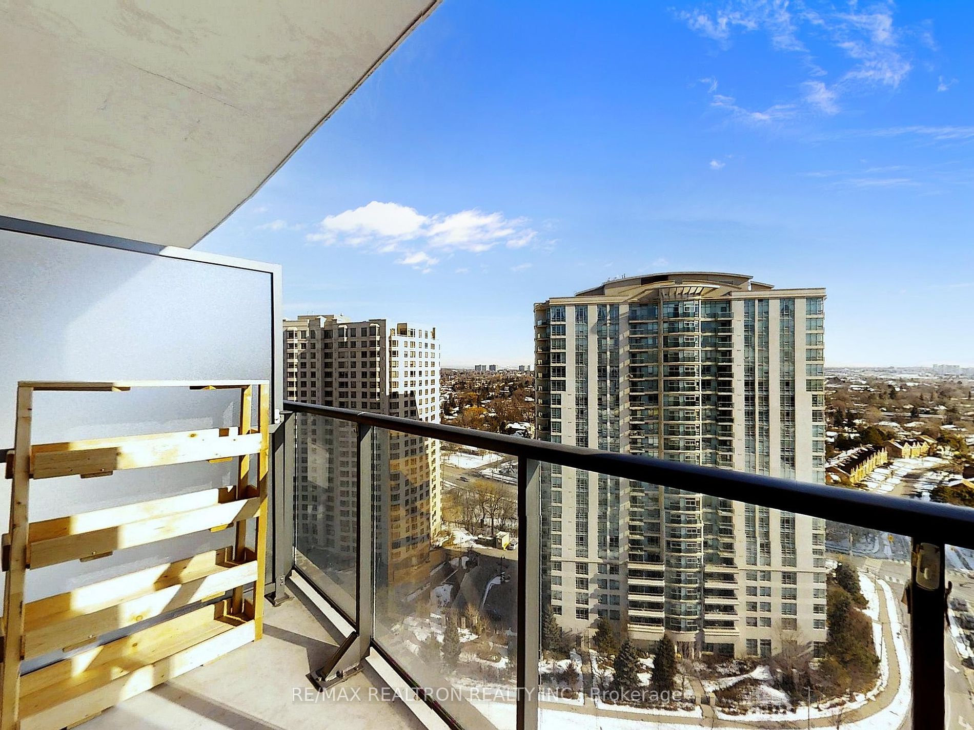 195 Bonis Avenue, #2109