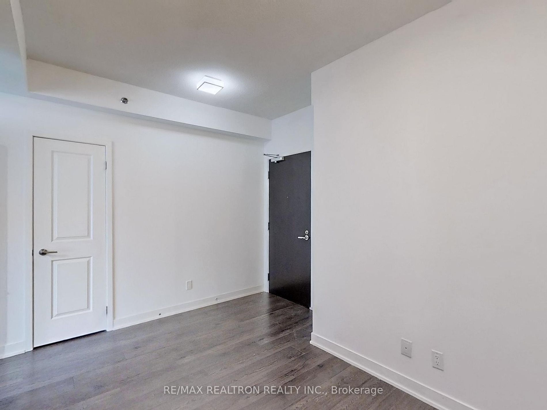 195 Bonis Avenue, #2109