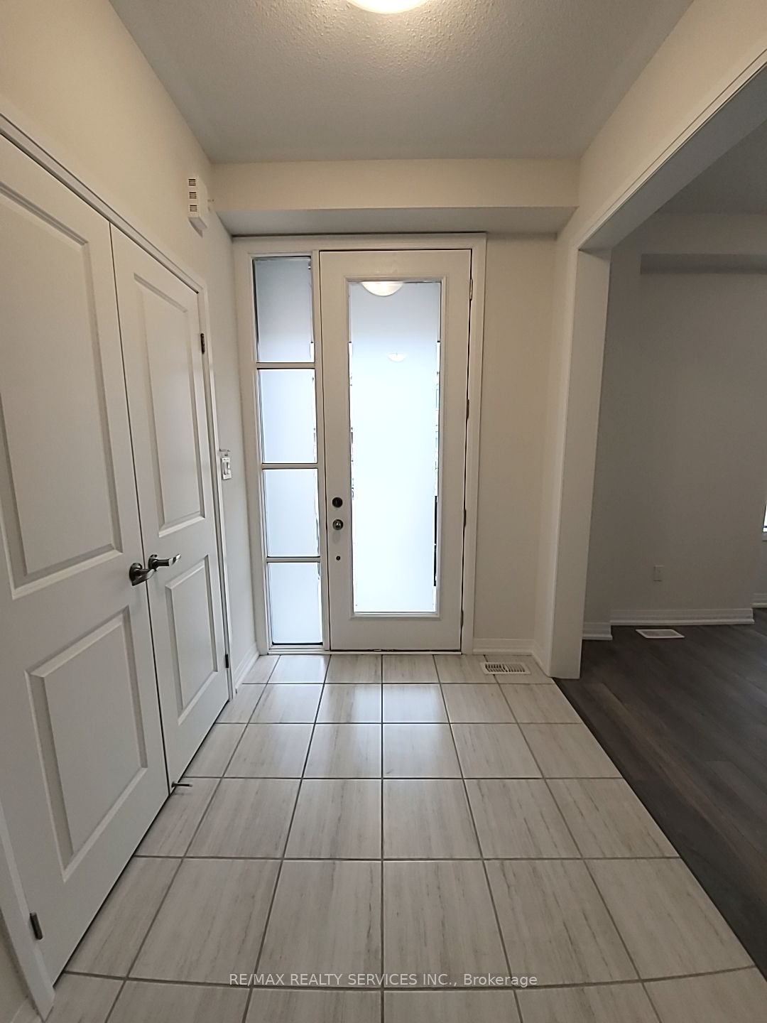 225 Coronation Road