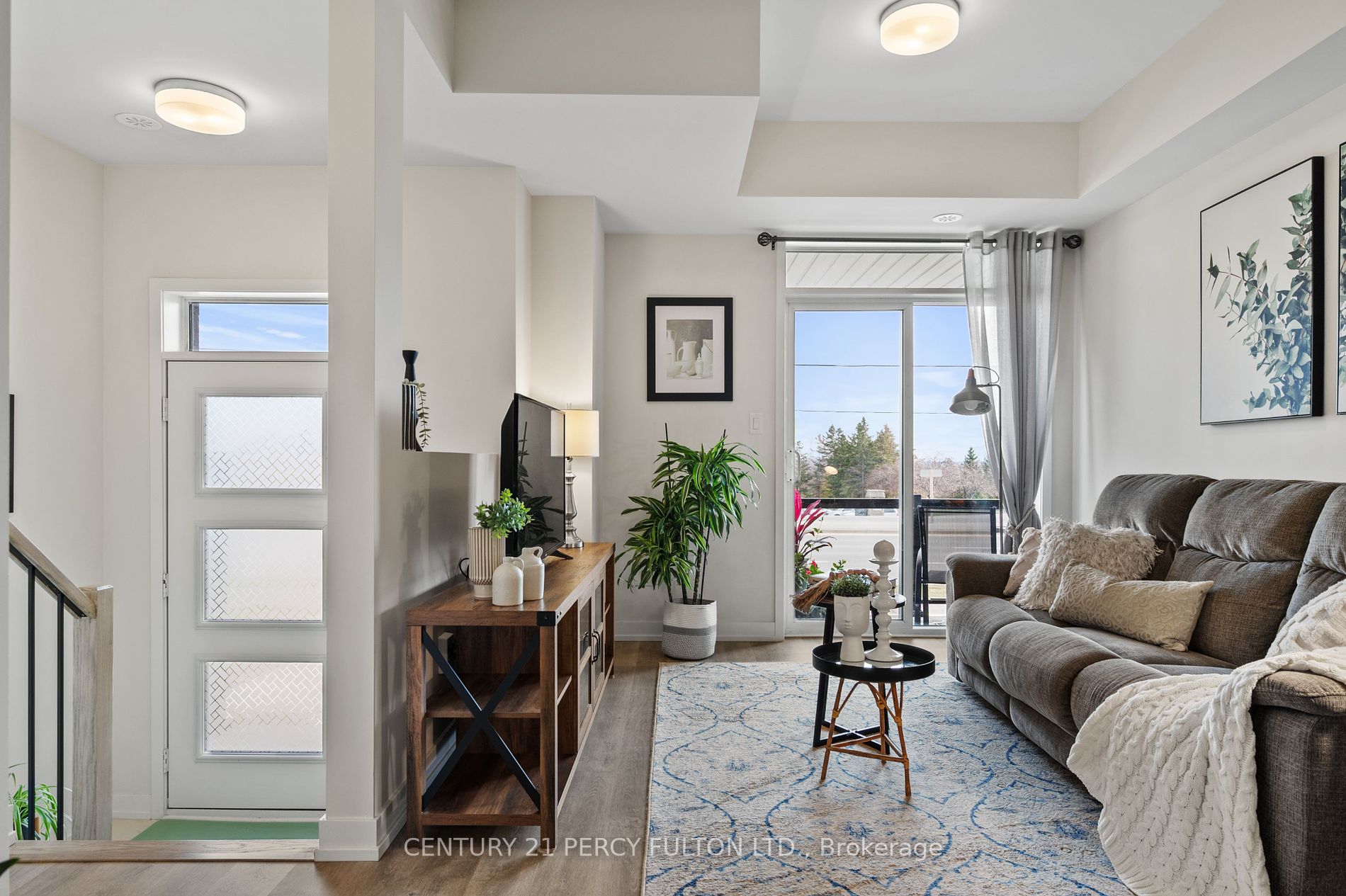 2550 Castlegate Crossing, #207