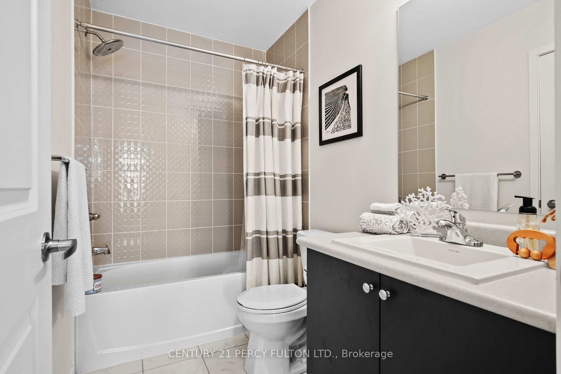 2550 Castlegate Crossing, #207