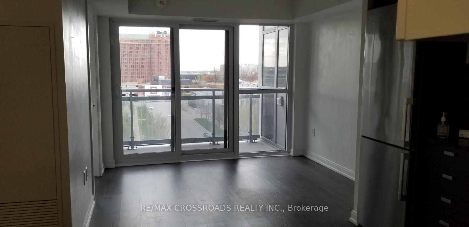 275 Village Green Square #525