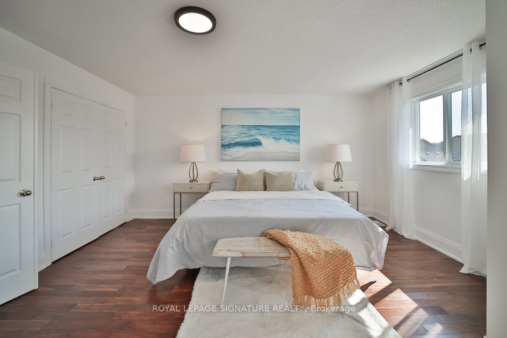 1446 Sandhurst Crescent