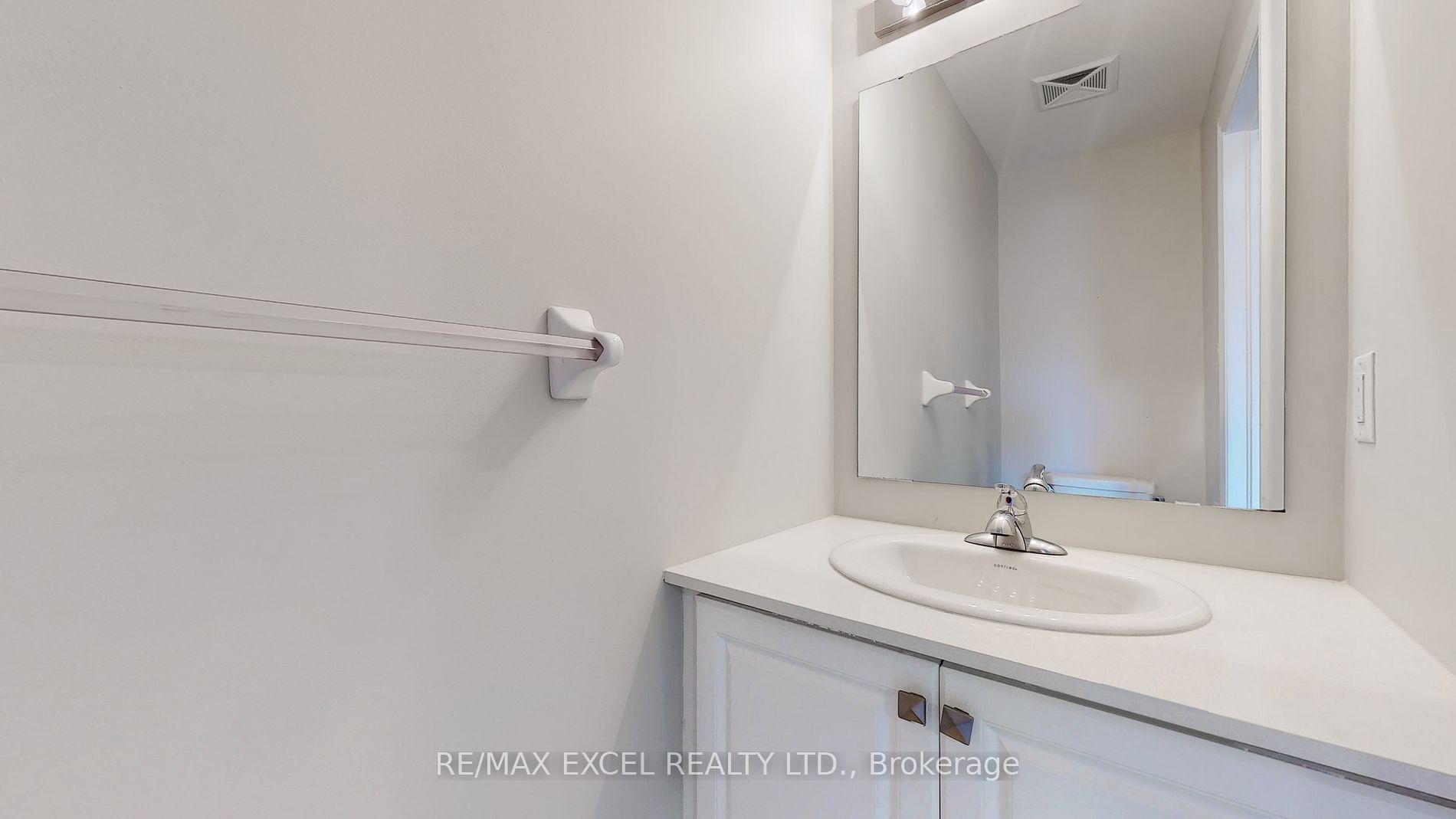 470 Beresford Path, #12