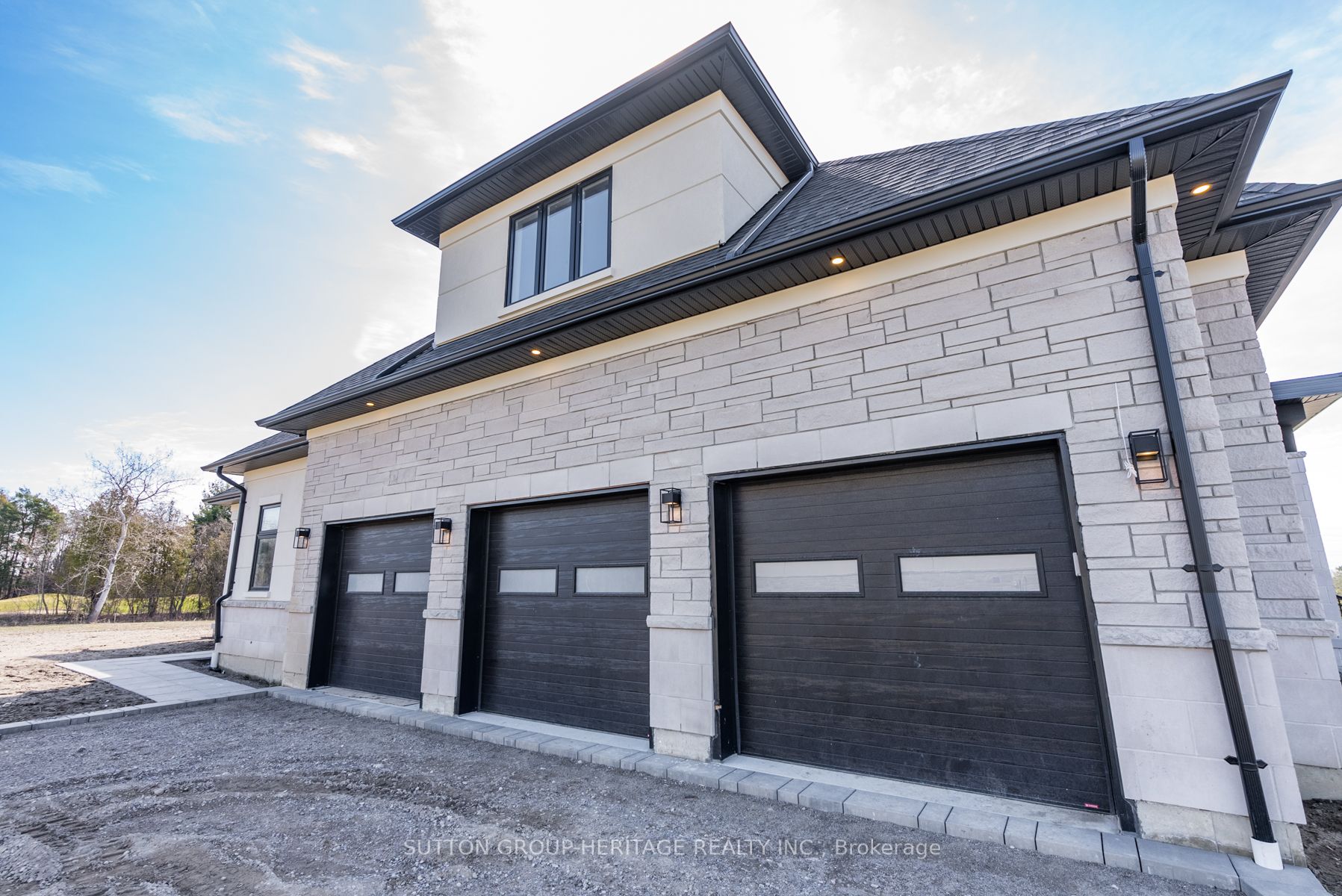 23 Dexshire Drive