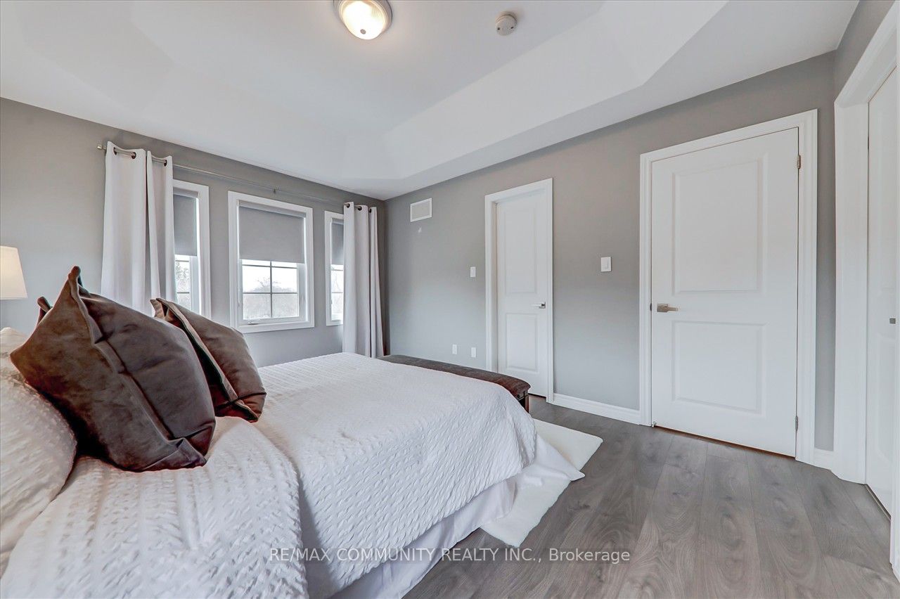 2 Drayton Avenue