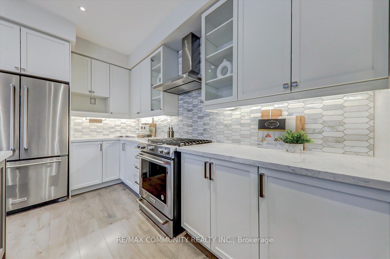2 Drayton Avenue