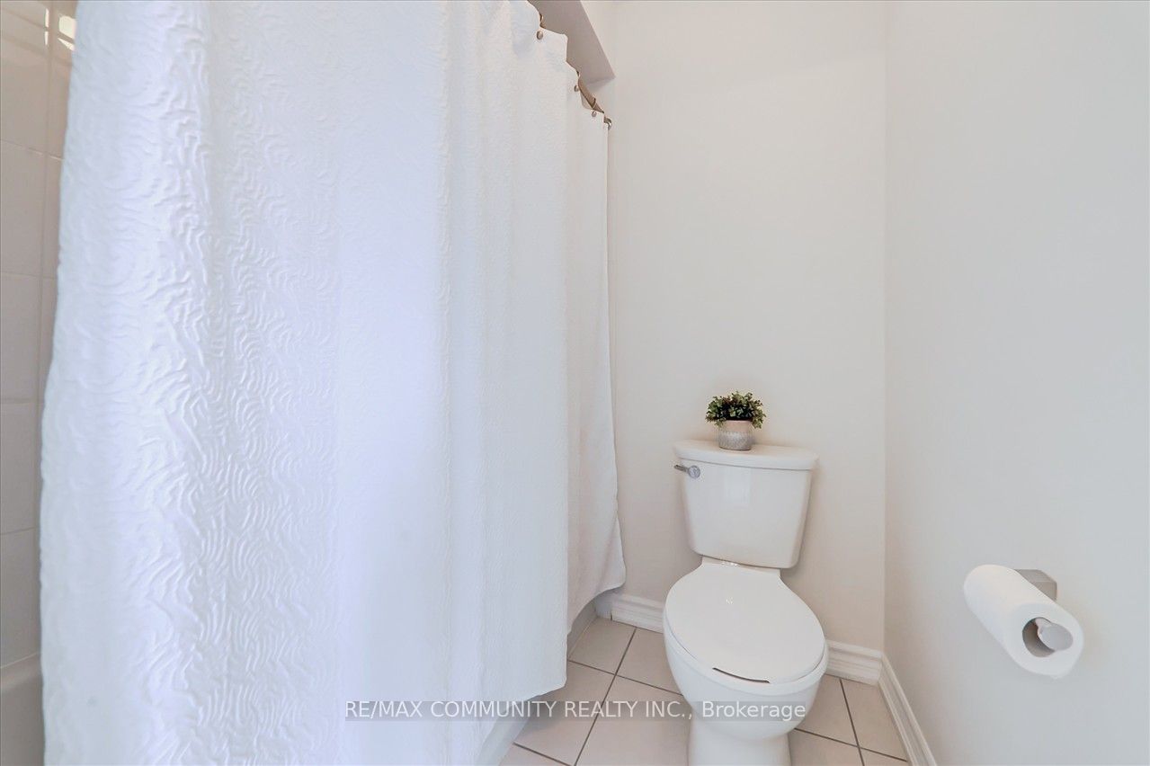 2 Drayton Avenue