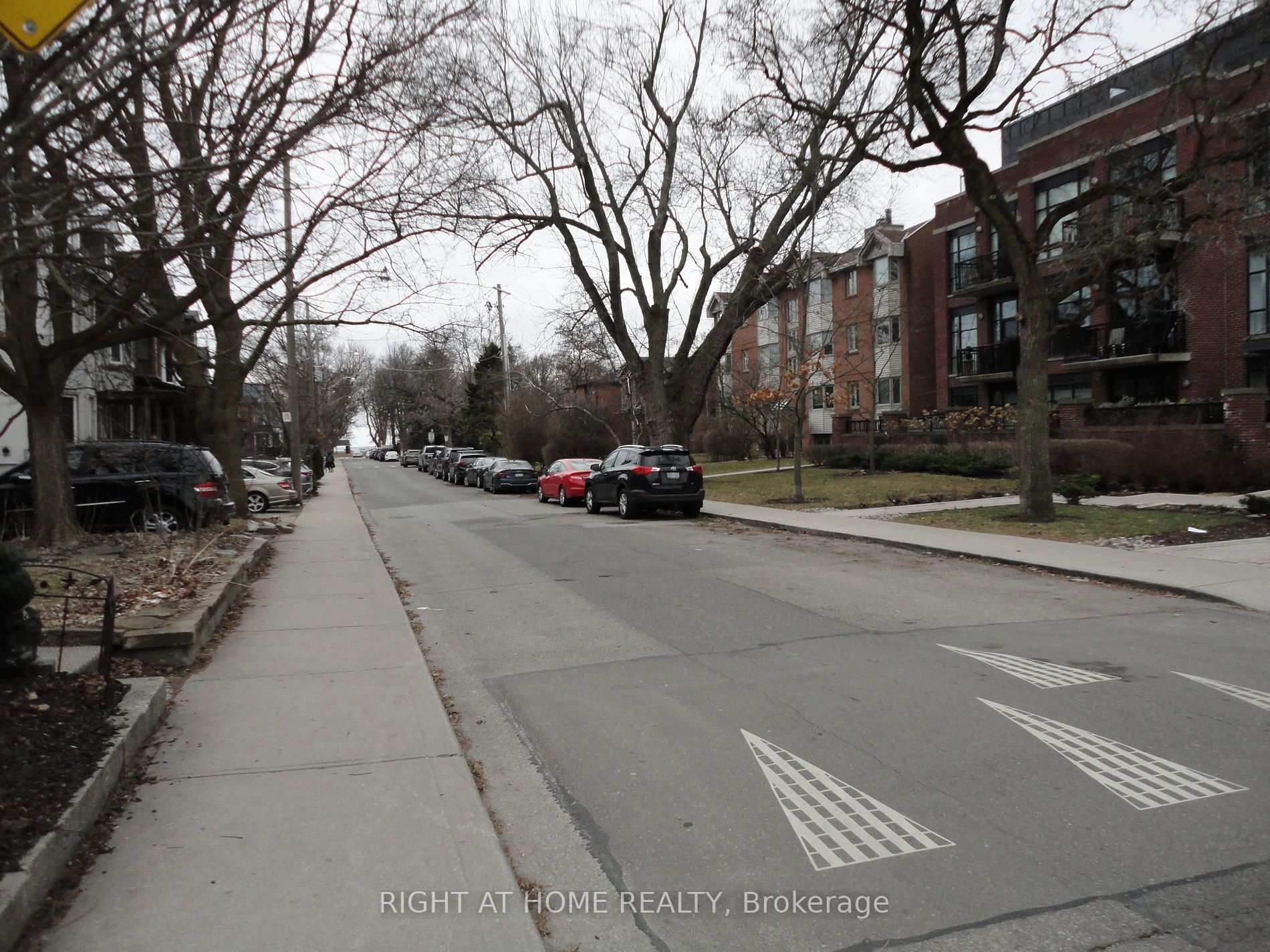 66 Kippendavie Ave, #217