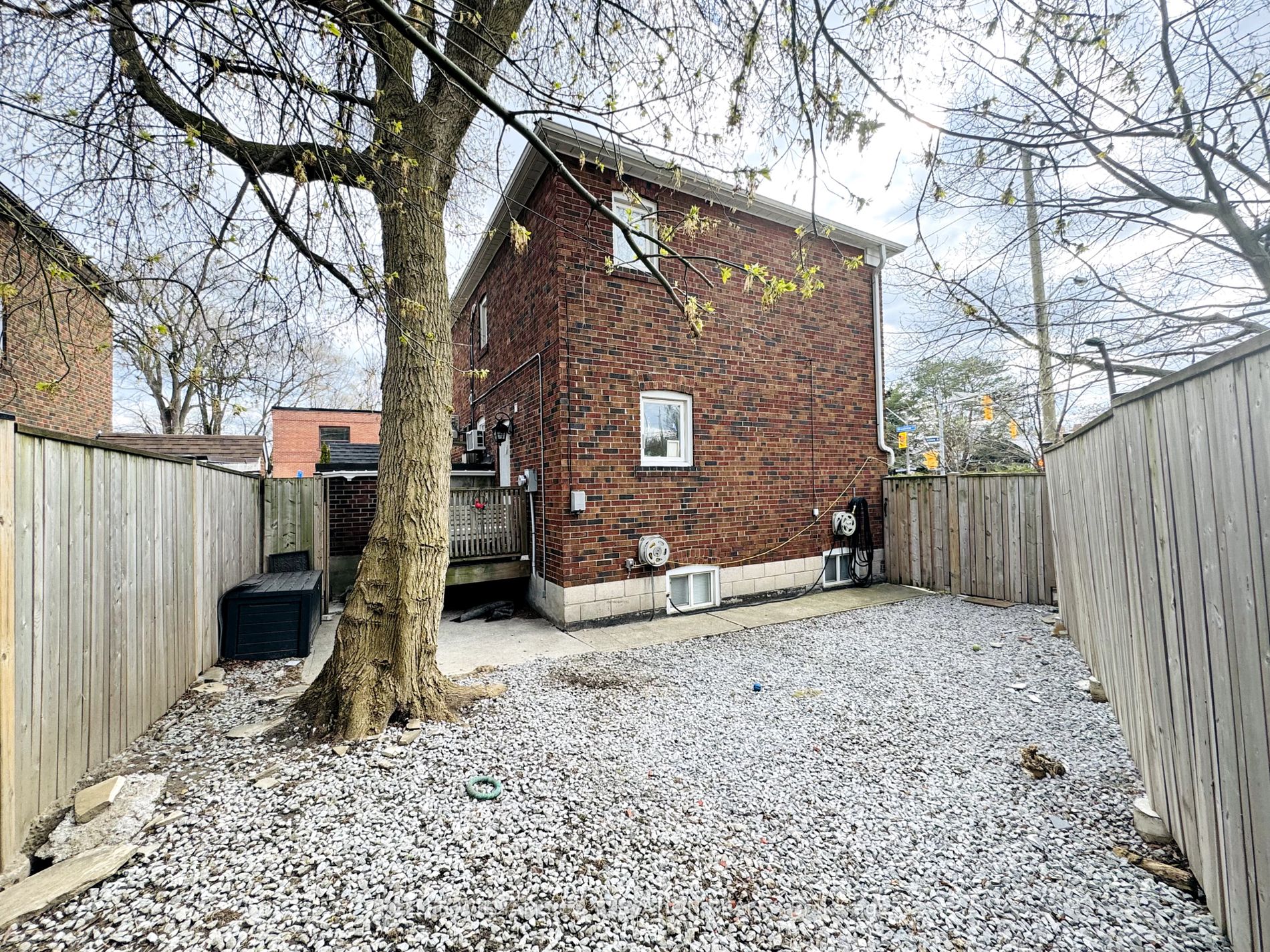 1173 Broadview Ave