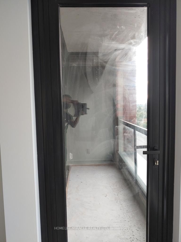 2799 Kingston Road, #614
