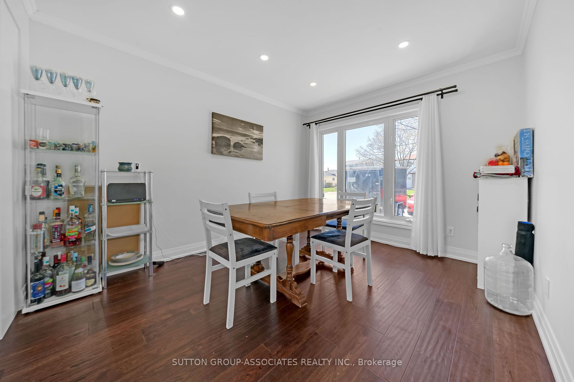 62 Swanston Cres