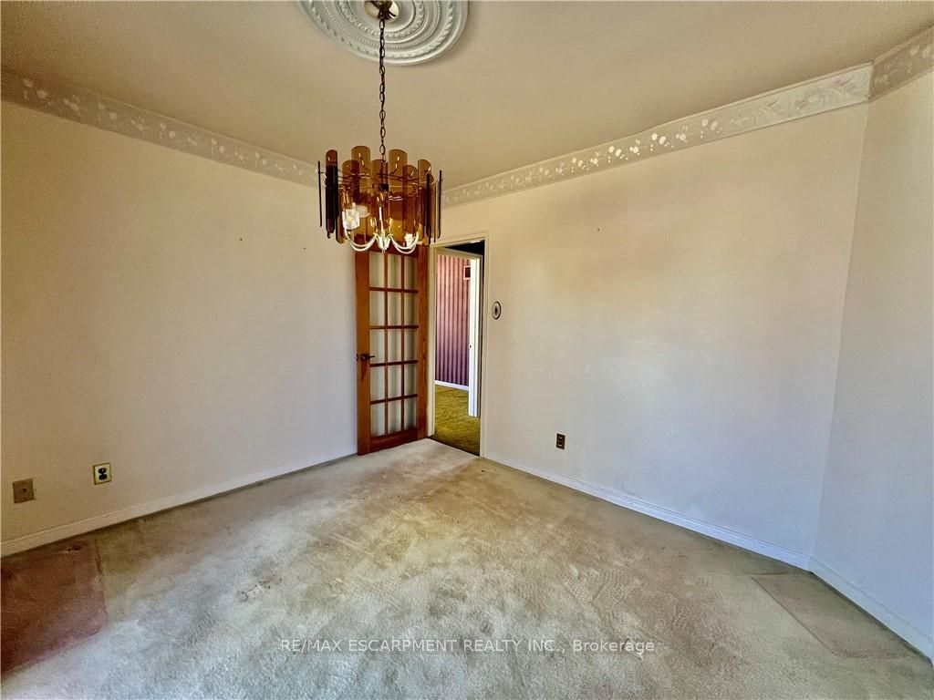 38 Deerfield Road