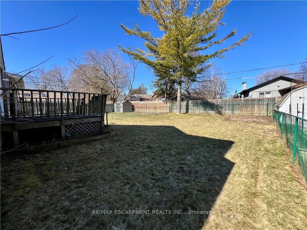 38 Deerfield Road