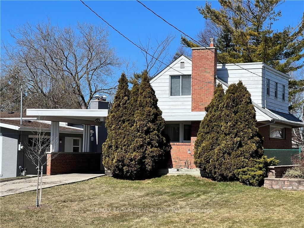 38 Deerfield Road