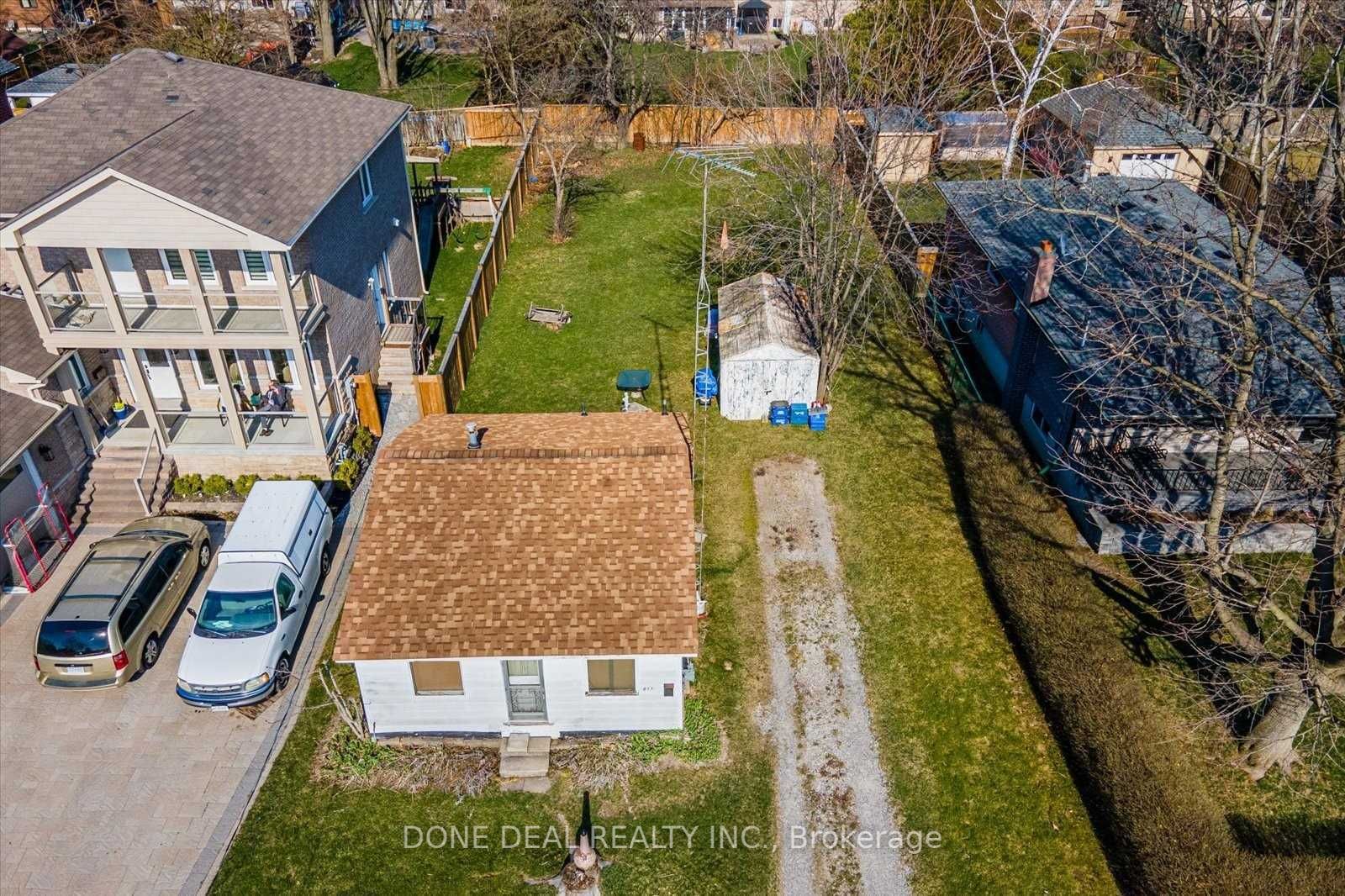813 Fairview Ave