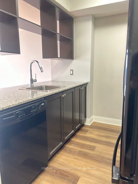 125 Village Green Square #2305