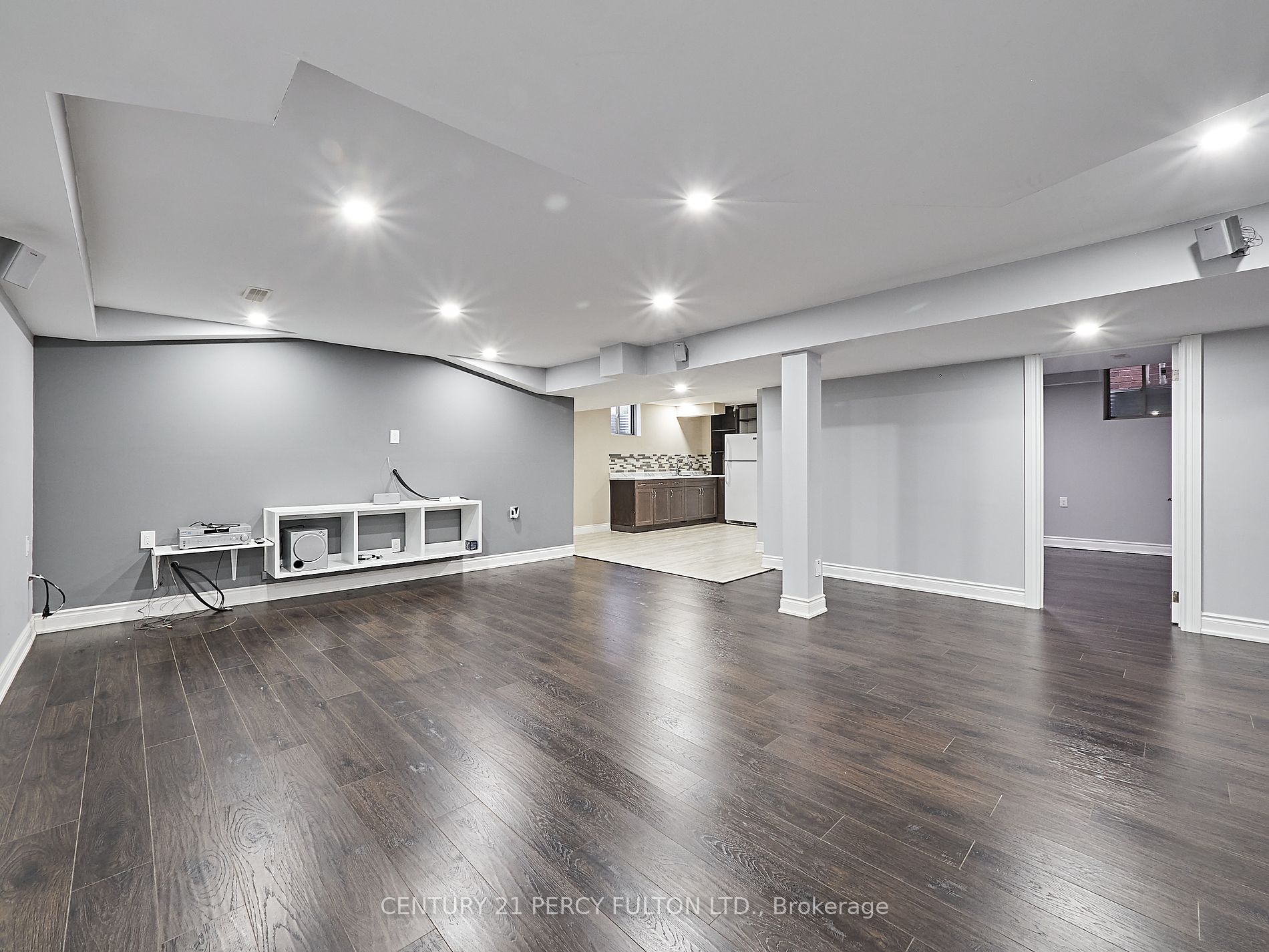 1815 Fairport Rd, #21