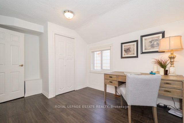 295 Gowan Ave