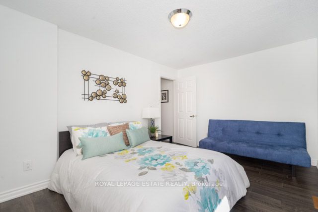295 Gowan Ave
