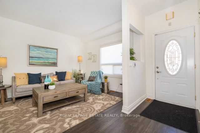 295 Gowan Ave