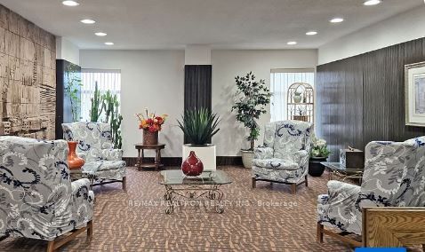25 Silver Springs Blvd, #1211