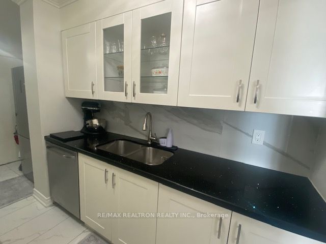25 Silver Springs Blvd, #1211