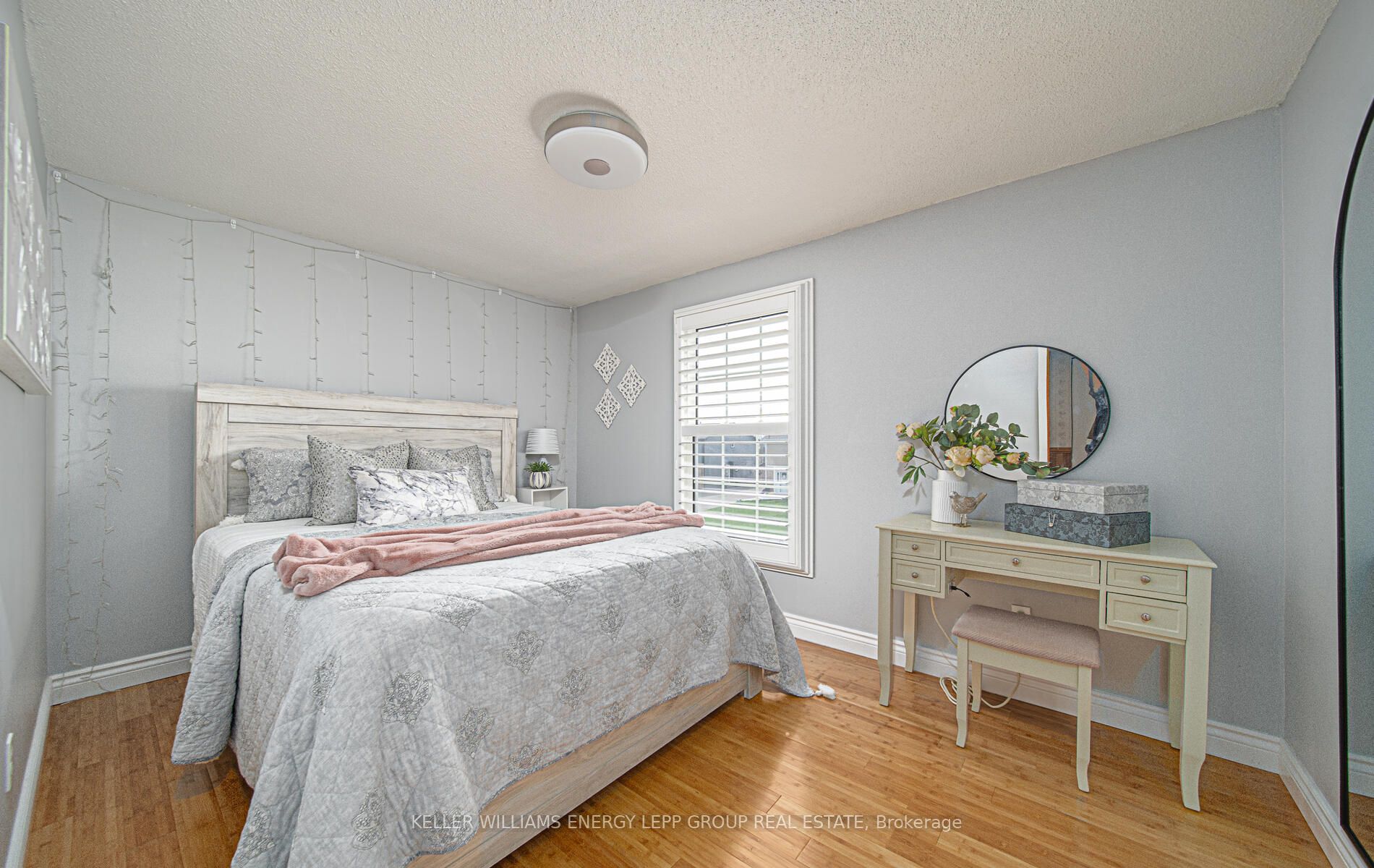 51 Roser Cres