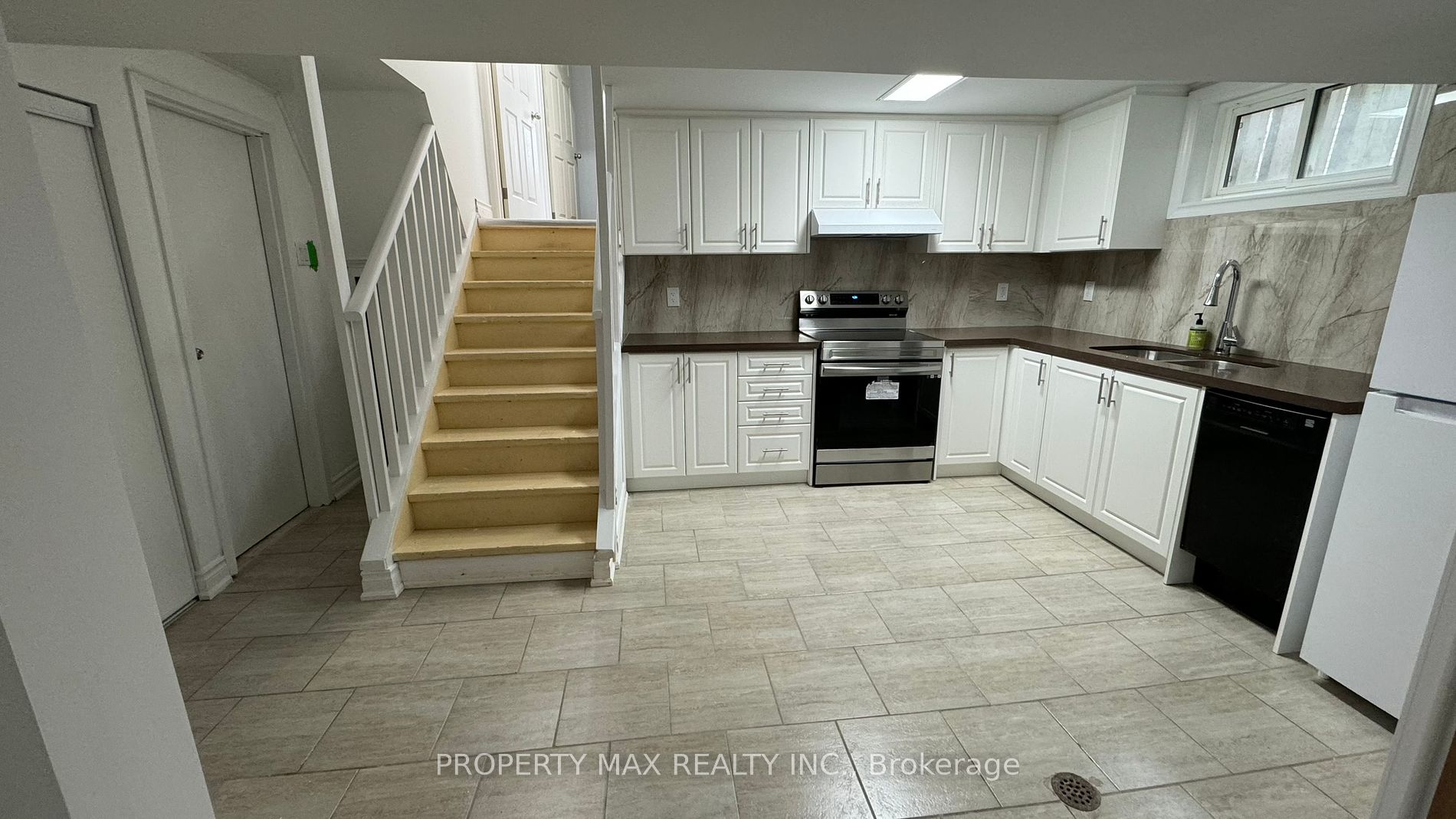 30 Glenabbey Drive #Bsmt