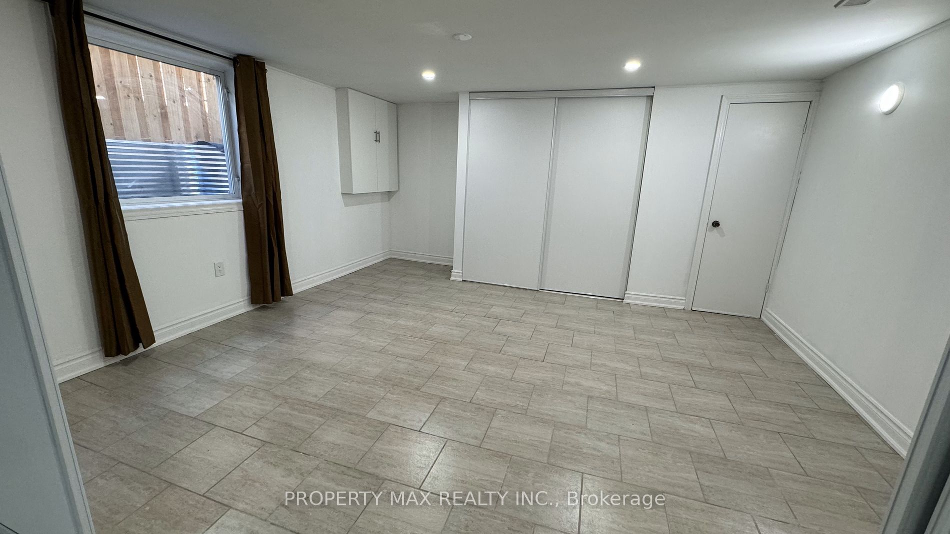 30 Glenabbey Drive #Bsmt