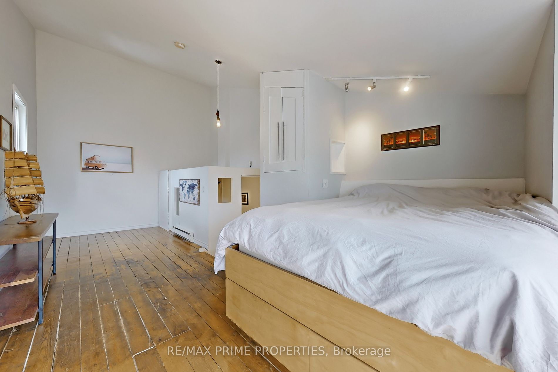 32 Curzon Street #6