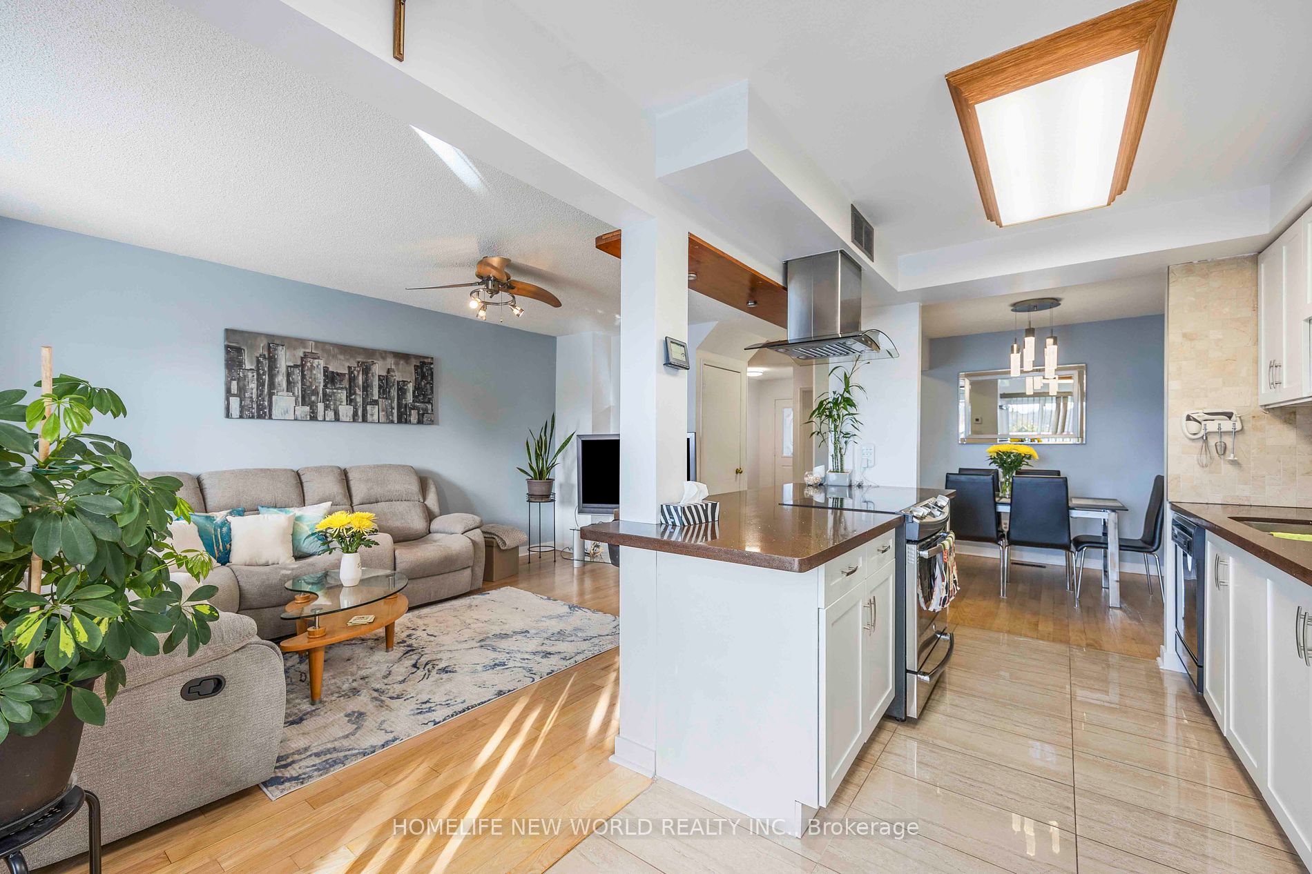 48 Mccullock Cres