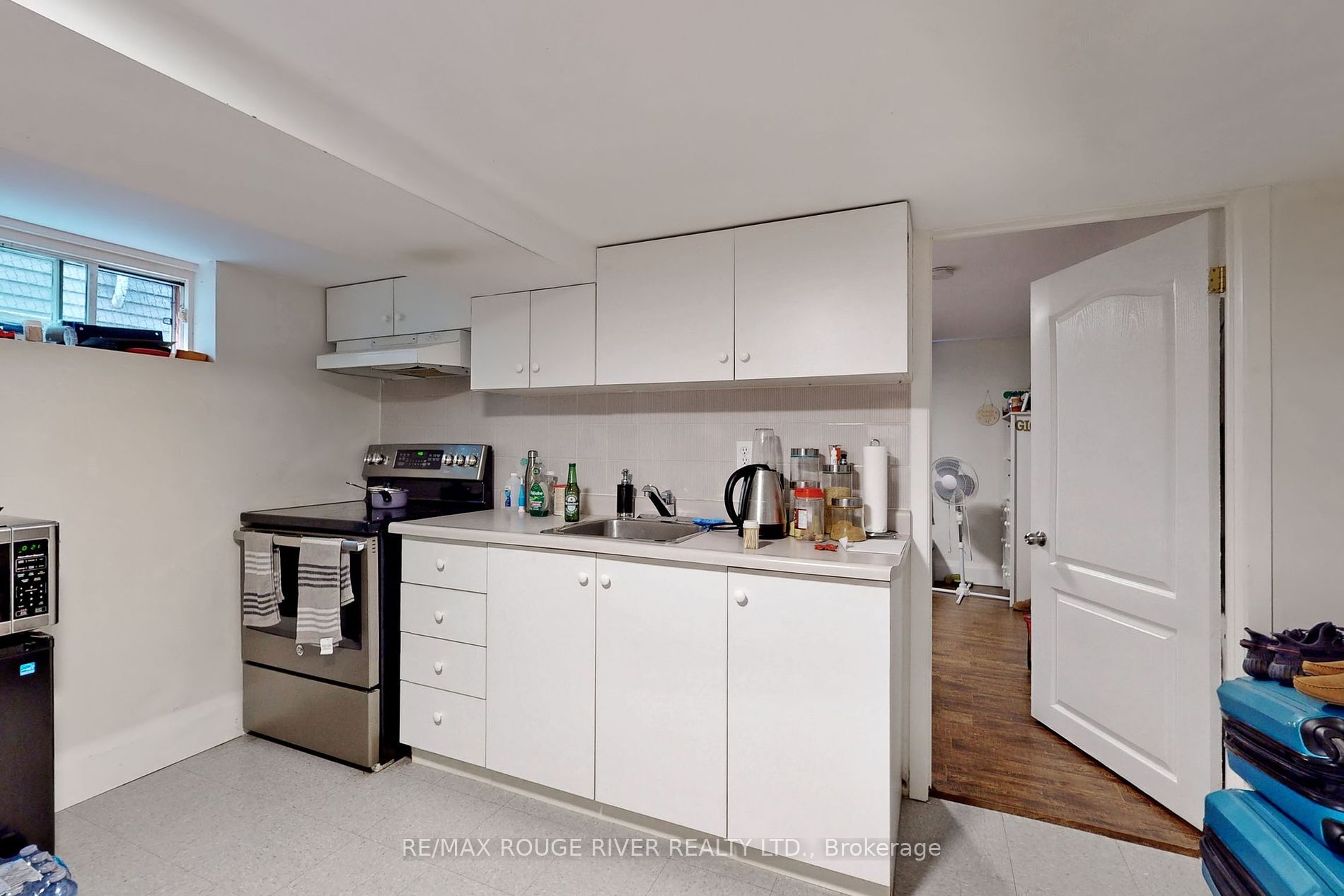 181 Ridgewood Road