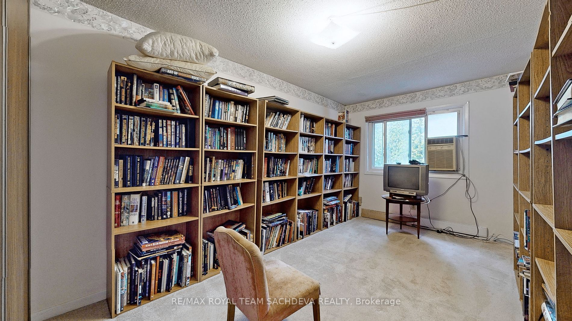 1975 Rosefield Road, #106