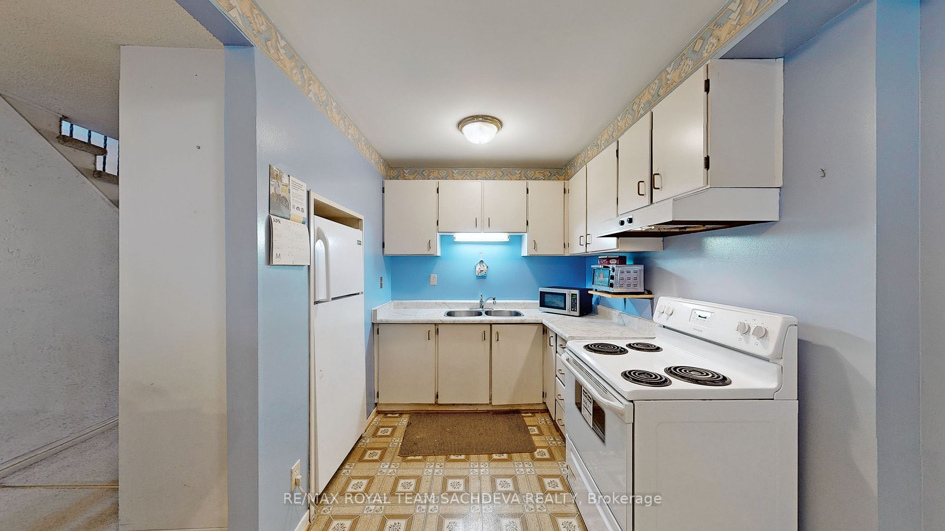 1975 Rosefield Road, #106