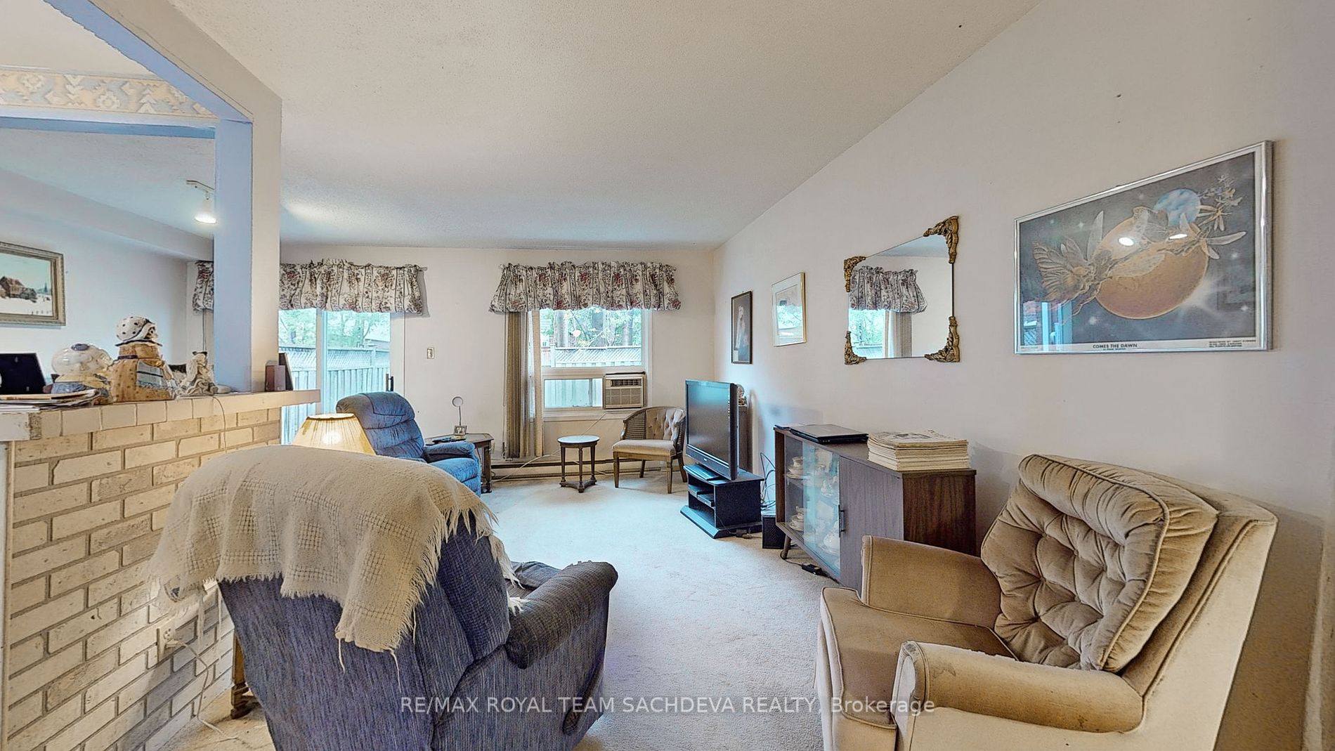 1975 Rosefield Road, #106