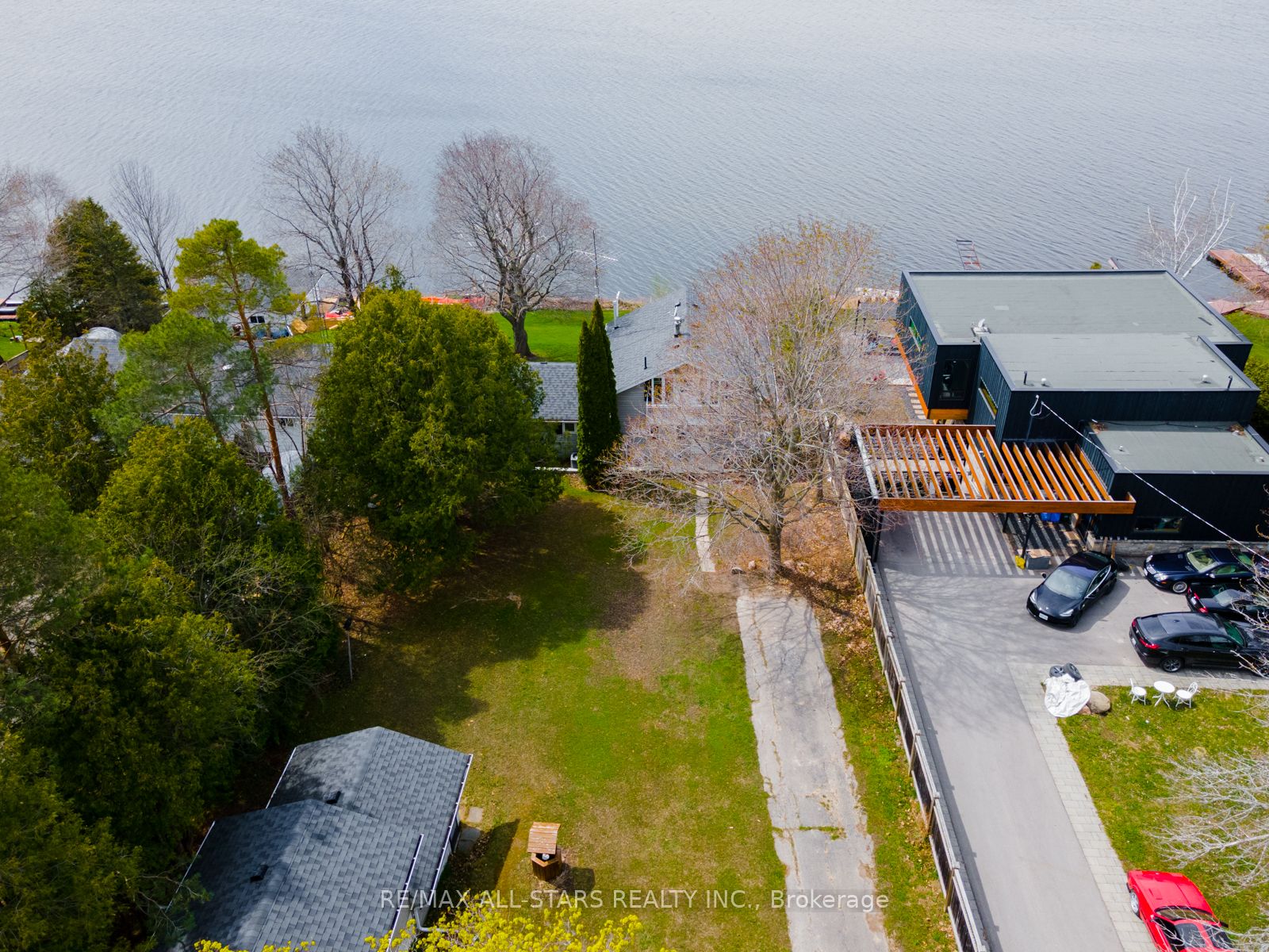 420 Fralicks Beach Rd