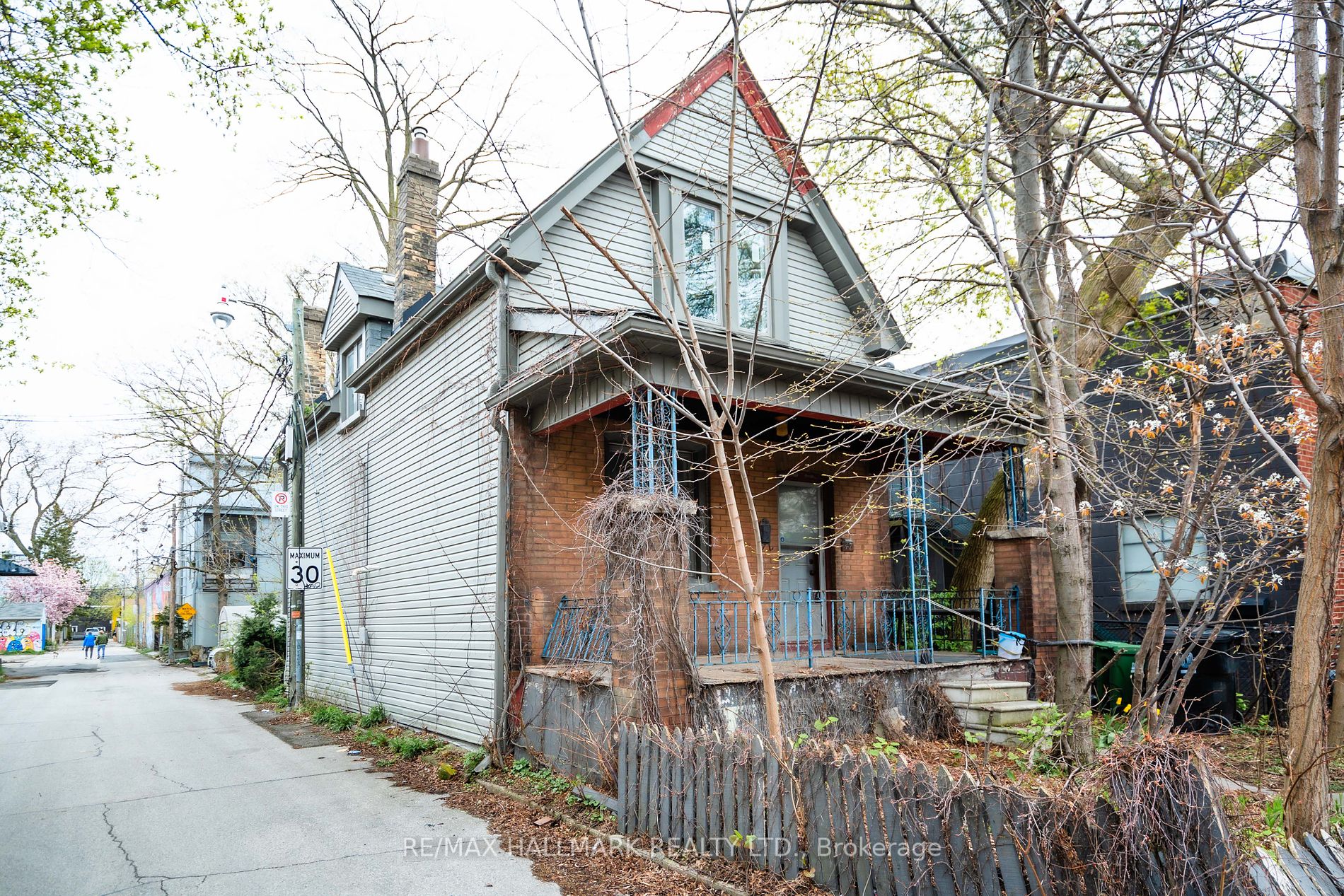 47 Laing Street